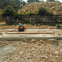 Pengerjaan Fondasi Timbangan Jembatan